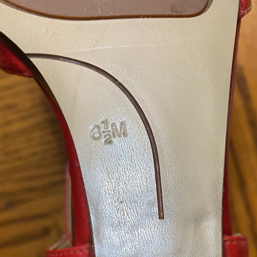Nine West 6.5 / 6 1/2 Wedge Red Sandal Open Toe - Picture 7 of 7